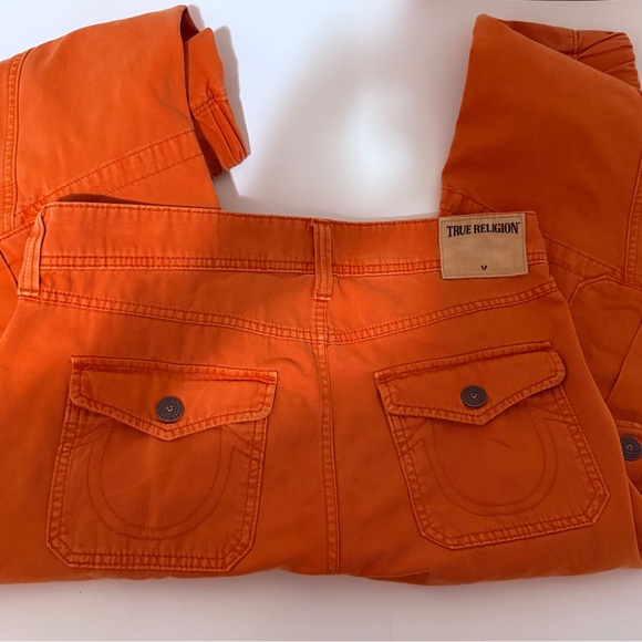 TRUE RELIGION MENS BRIGHT ORANGE CARGO JOGGER PANTS - Picture 4 of 6